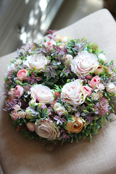 Angela, uroczy kwiatowy wianek, śr.29cm 