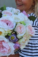 Forever Love You kompozycja kwiatowa / bukiet Flowerbox wys.28cm, szer.36cm