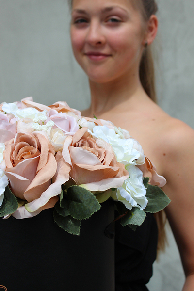 box / bukiet Flowerbox / kompozycja Cappuccino, wys.36cm