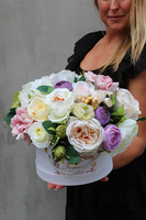 Forever Love You kompozycja kwiatowa / bukiet Flowerbox wys.28cm, szer.36cm