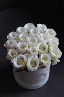 kompozycja kwiatowa / bukiet Flowerbox Kalena, wys.16cm 