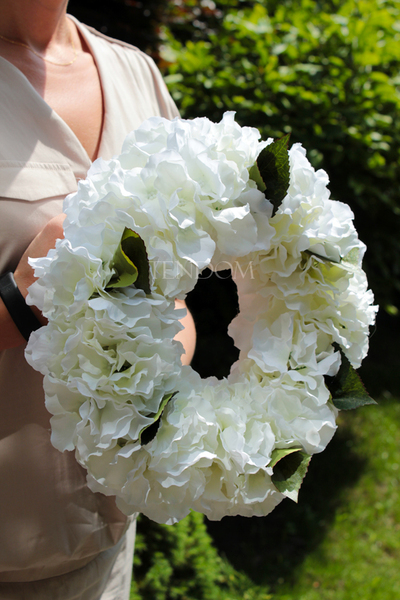 Biała Hortensja wianek na drzwi, śr.30cm  