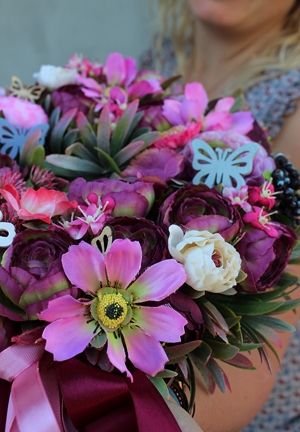 Trello, wianek na drzwi w intensywnych barwach, śr. 28cm