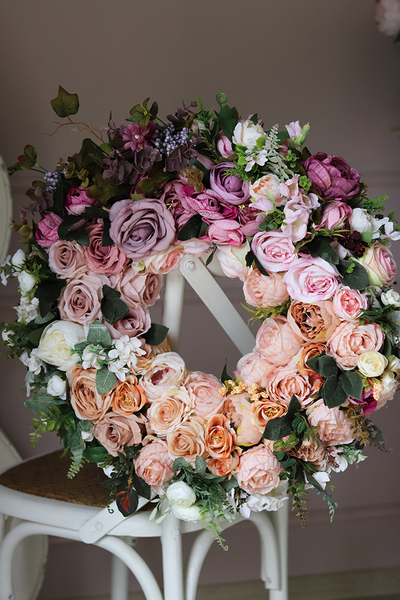 Genova, gęsty dekoracyjny wianek na drzwi, śr.55cm 