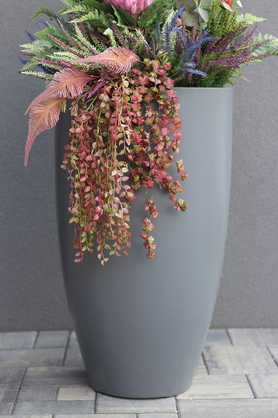 Fiberglass Moko Grey, ekskluzywna kompozycja w szarej donicy, wys.177cm 