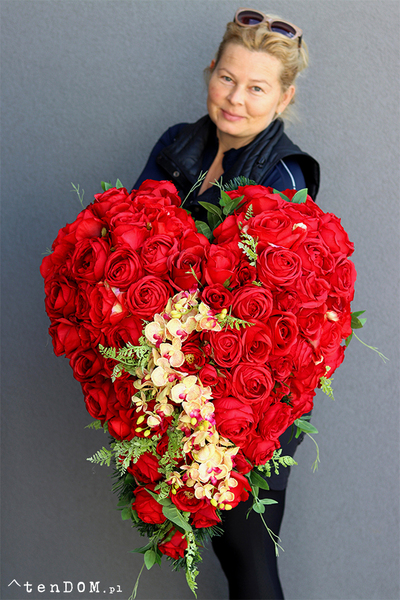 bardzo bogata wiązanka nagrobna, Różane Serce Premium, dł.72cm