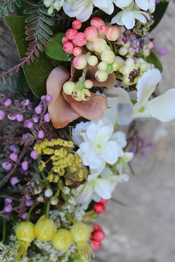 delikatny wianek na drzwi Tereska, śr.39cm