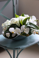 Dekoria White Apartment, sztuczny storczyk w metalowej paterze, wym.24x42cm