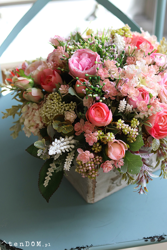 kompozycja kwiatowa, Madera, wym.23x30cm