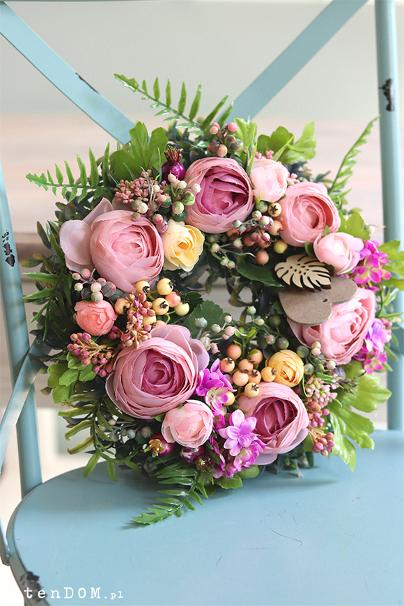 Relia New, uroczy kwiatowy wianek, śr.27cm