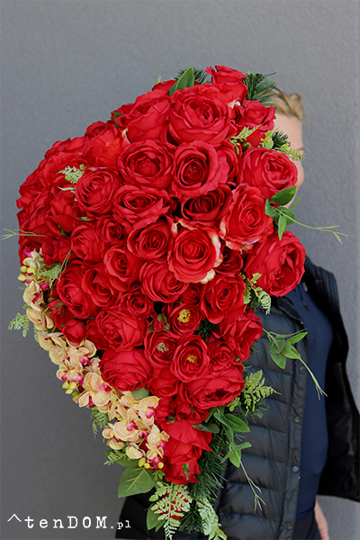 bardzo bogata wiązanka nagrobna, Różane Serce Premium, dł.72cm