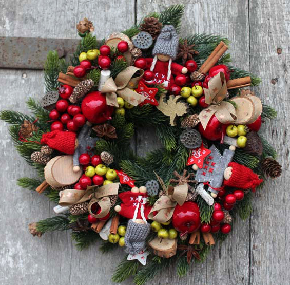 dziecięcy wianek na drzwi Domowe Laleczki, śr.27cm