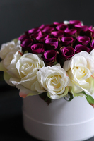 Elvira My Love flowerbox z różanym sercem, wys.20cm