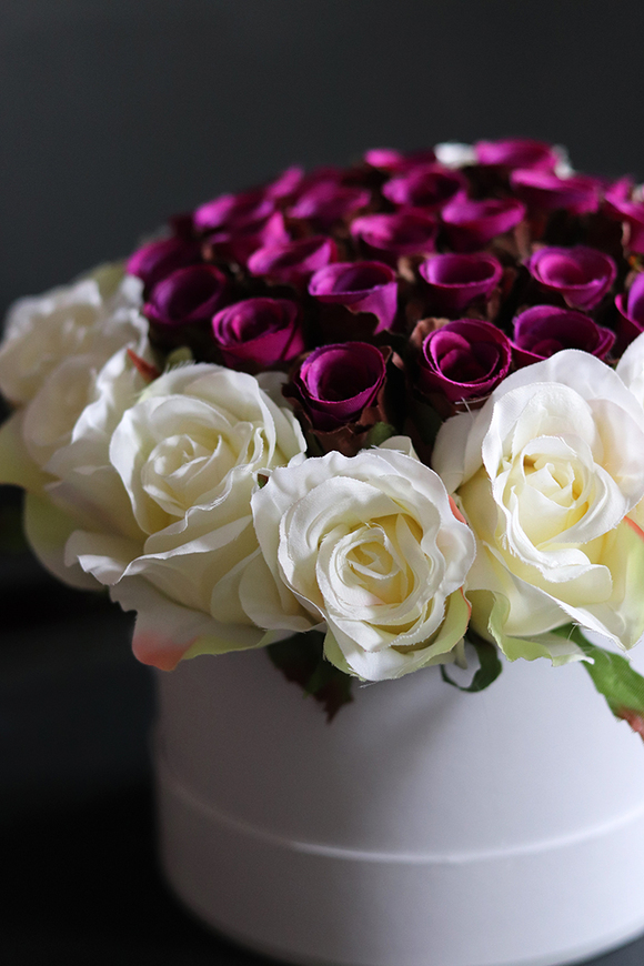 Elvira My Love flowerbox z różanym sercem, wys.20cm