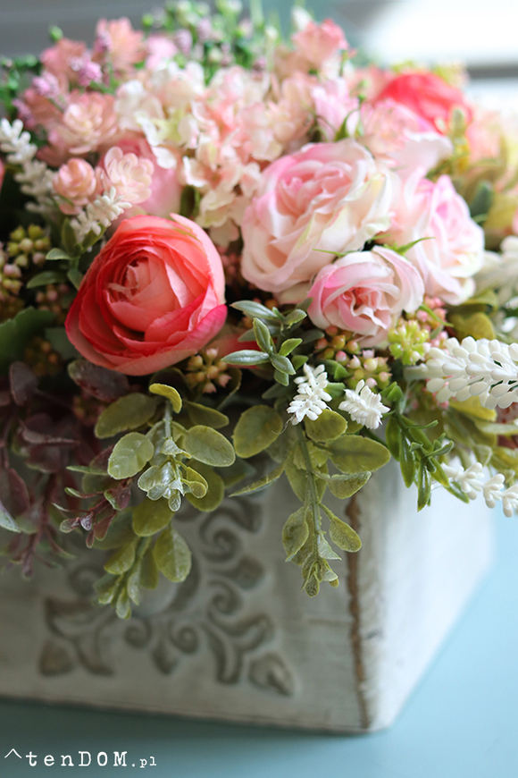 kompozycja kwiatowa, Madera, wym.23x30cm