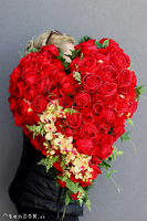 bardzo bogata wiązanka nagrobna, Różane Serce Premium, dł.72cm