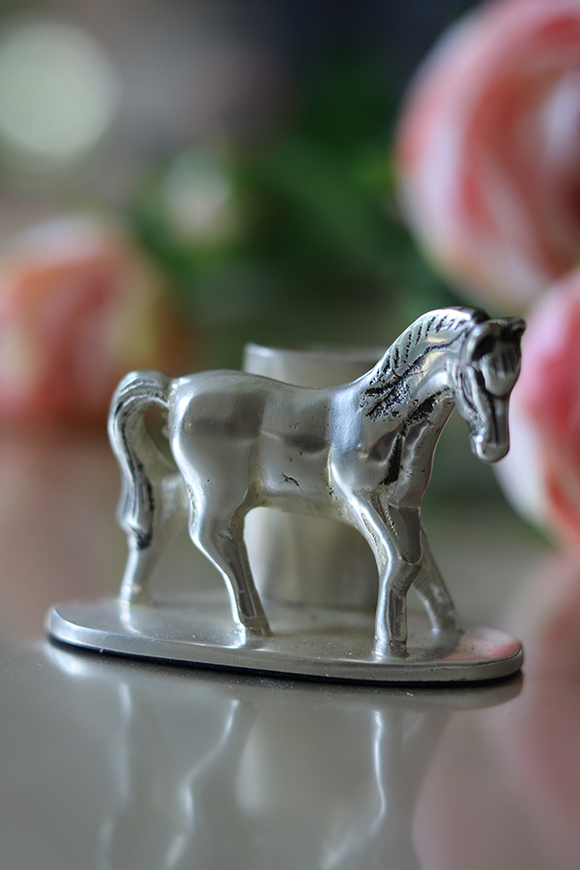 Cavallo, posrebrzany pojemnik na wykałaczki, wym.4.5x3.5x6cm