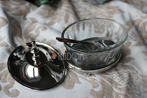 cukiernica Glamour z łyżeczką, wym.10.5x10x8cm