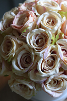 Terraneta, elagancki flowerbox wypełniony różami, wys.38cm