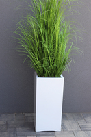 Fiberglass Extra White Big, nowoczesna kompozycja ze sztucznej trawy, wys.160cm