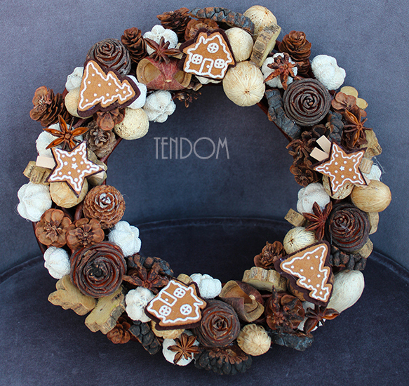 Deco Christmas z suszu, bożonarodzeniowy wianek / stroik, śr.28 cm 