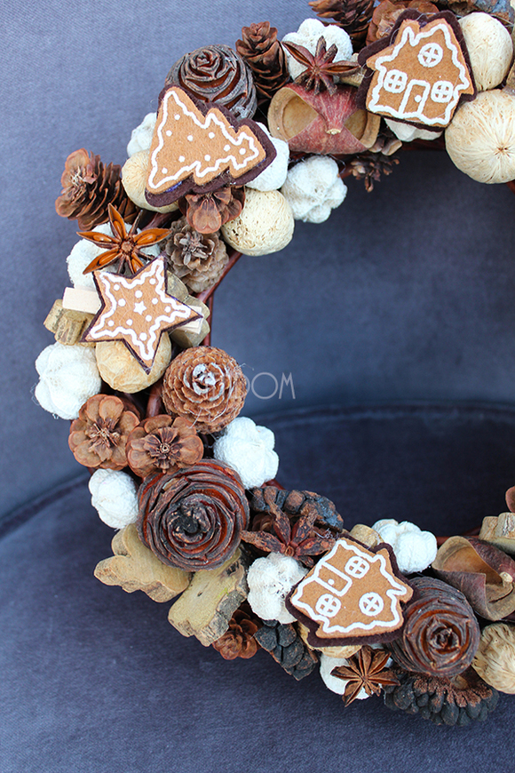 Deco Christmas z suszu, bożonarodzeniowy wianek / stroik, śr.28 cm 