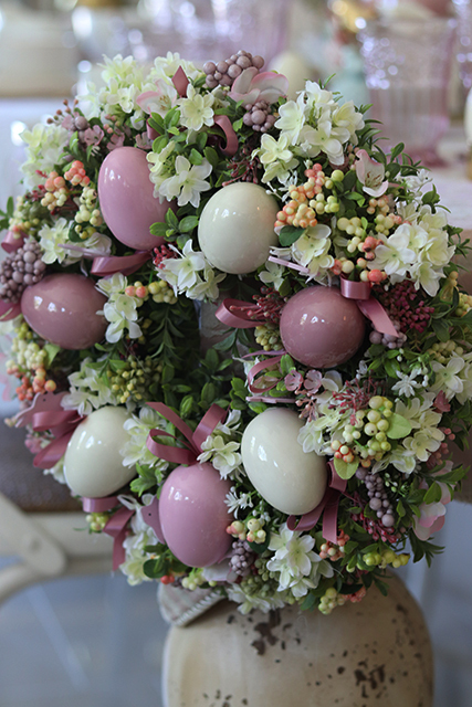 Lumano, wielkanocny wianek na drzwi / stroik na stół z jajkami, śr.32cm