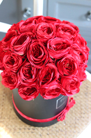 elegancki flowerbox na prezent, Pokochaj Mnie, wys.36cm