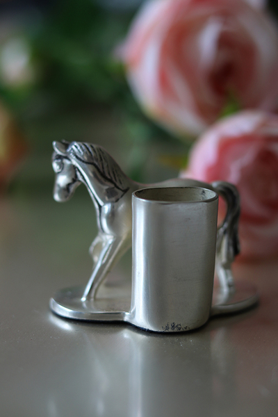 Cavallo, posrebrzany pojemnik na wykałaczki, wym.4.5x3.5x6cm