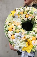 Yellow Easter wielkanocny wianek na drzwi, stroik na stół, śr.40cm.