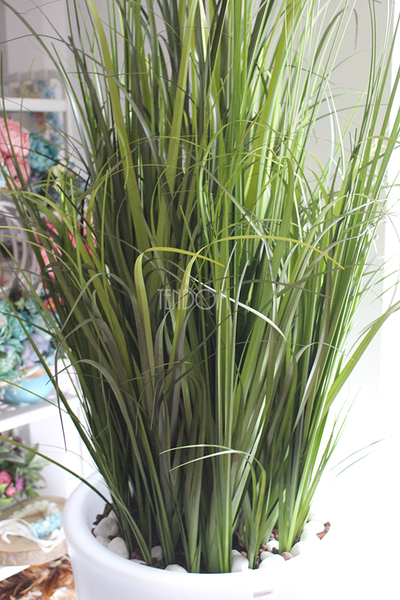 kompozycja w podświetlanej donicy z trawami Simple Grass, wys. 190cm