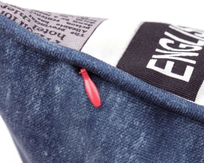 poduszka dekoracyjna Newspaper 60x60