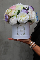 The Best Wishes kompozycja kwiatowa / bukiet Flowerbox wys.29cm, szer.27cm