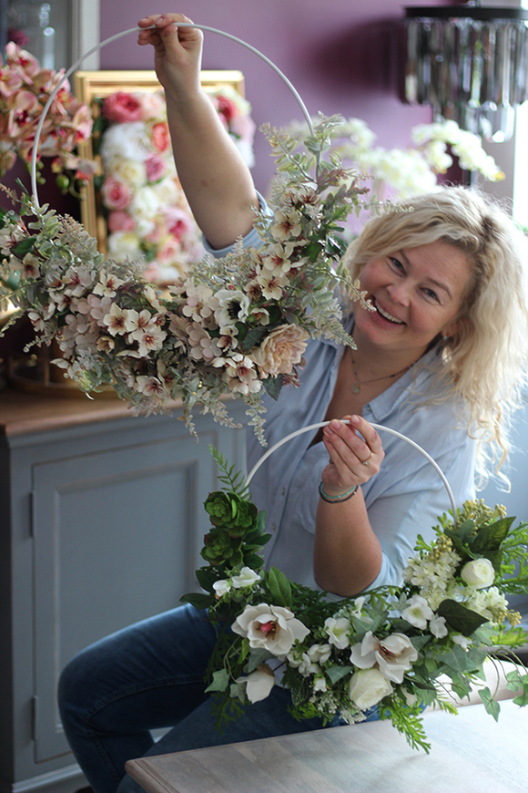 Iluminacja, subtelny wianek na drzwi, śr.57cm