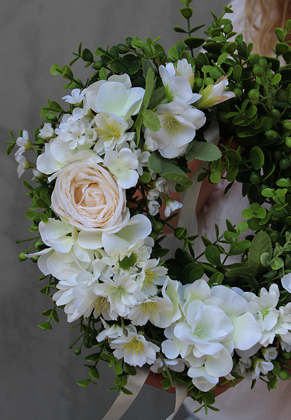 Agnes, subtelny wianek na drzwi, śr.27cm 