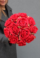 walentynowa Czerwona Róża, kompozycja kwiatowa / flowerbox, wys.22cm
