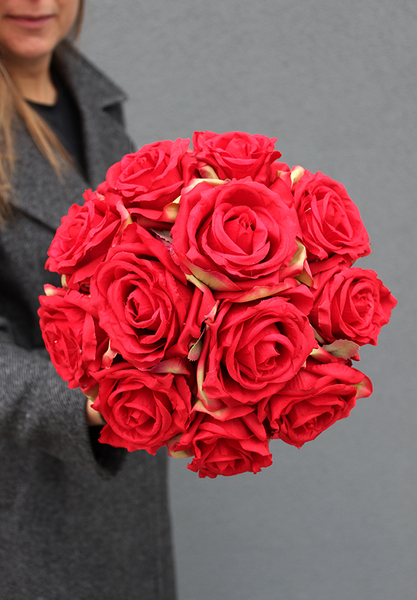 walentynowa Czerwona Róża, kompozycja kwiatowa / flowerbox, wys.22cm