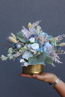 kompozycja z suszu i niebieskich kwiatów, Meluzyna, wym.24x30cm 