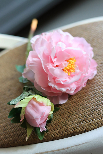 gałązka sztucznej peonii, Katrina, róż, dł.50cm