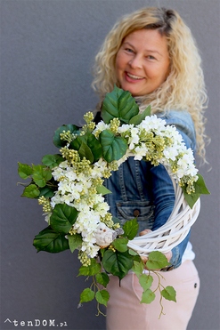 Mirella, wianek z białego bzu, śr.35cm