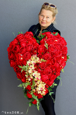 bardzo bogata wiązanka nagrobna, Różane Serce Premium, dł.72cm