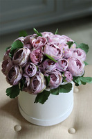 Pudrova Fantazja, efektowny flowerbox z pełnikami, wys.29cm