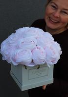 Cristina Small, ekskluzywny flowerbox / kompozycja kwiatowa, wys.22cm