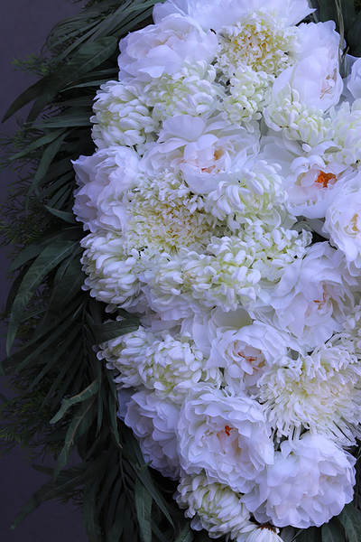 nagrobna wiązanka, White Memory, dł.115cm