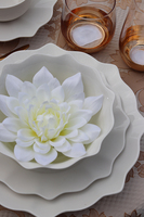 OD RĘKI Ballerina Ecru, elegancki talerz obiadowy, śr. 29.5cm