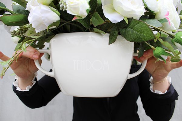 Beate Exclusive kompozycja kwiatowa / bukiet wys.38cm, śr. kwiatów 60cm