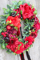 prezent na Walentynki, wianek na drzwi Red Ella, śr.40cm 