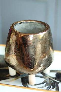 Goldena, efektowna osłonka na nóżkach, wym.18x16cm