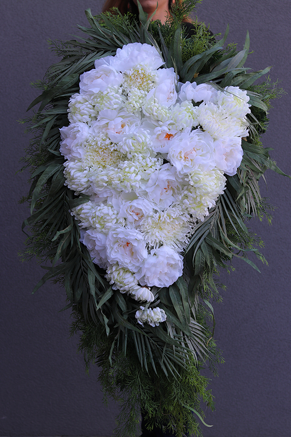 nagrobna wiązanka, White Memory, dł.115cm