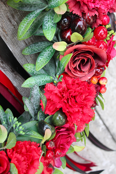 prezent na Walentynki, wianek na drzwi Red Ella, śr.40cm 